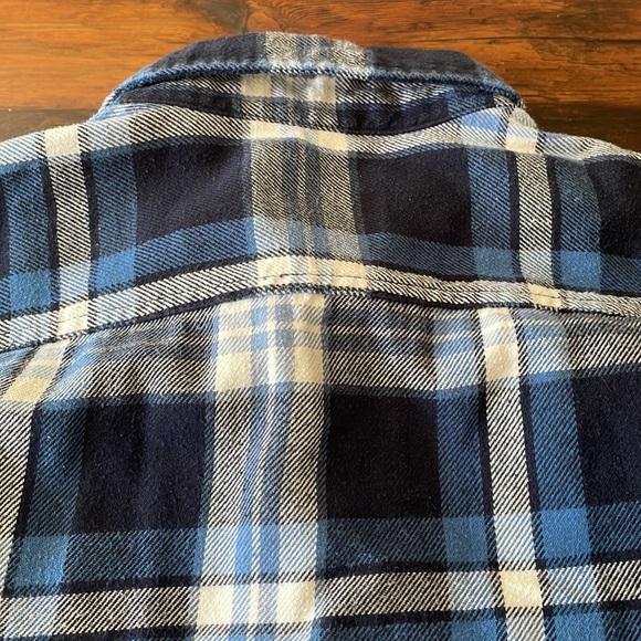 American Eagle Long Sleeve Plaid Flannel Button Down Blue and White Size Large - Picture 10 of 10
